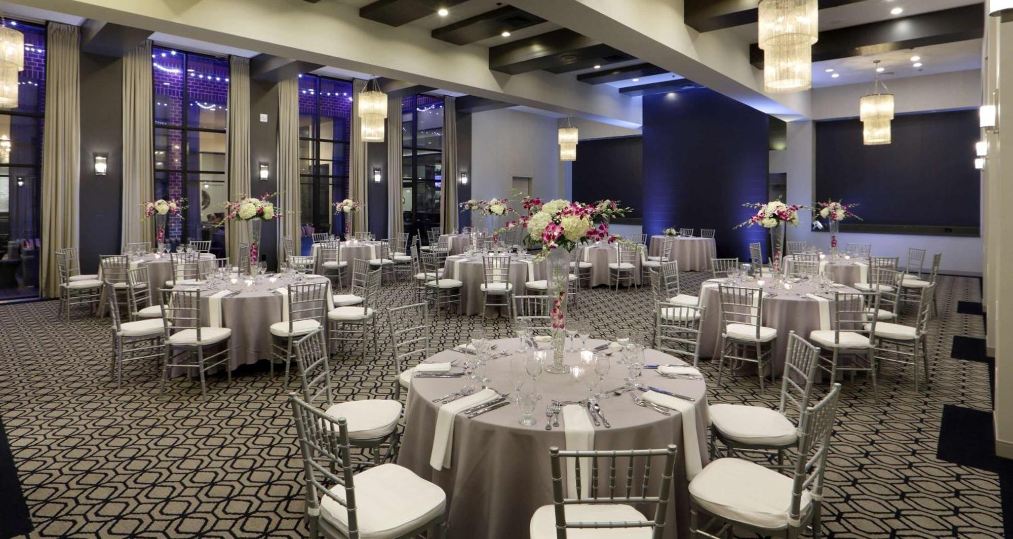 Hilton Mystic Otel Dış mekan fotoğraf